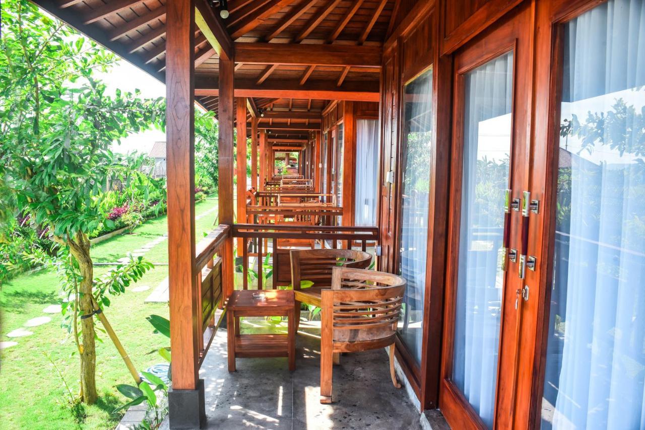 Japa Guesthouse Canggu Екстериор снимка